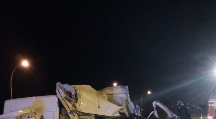 CAMPOGALLIANO, SCHIANTO TRA FURGONE E TIR IN A 22: LESIONI NON GRAVI PER UNO DEI CONDUCENTI