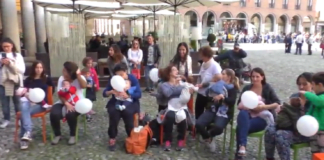 ALLATTAMENTO AL SENO: IN PIAZZA GRANDE UN FLASH MOB DI VALORIZZAZIONE