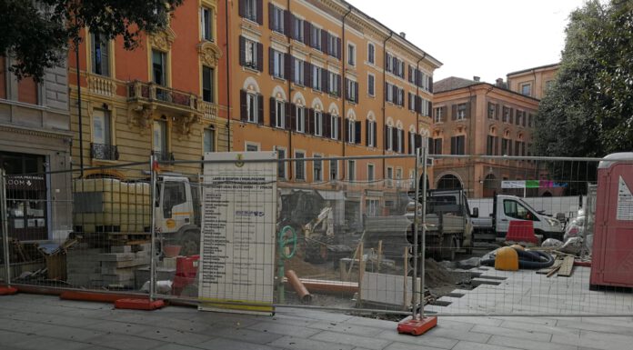 PIAZZA MAZZINI: FINE LAVORI EX DIURNO RINVIATA A DICEMBRE