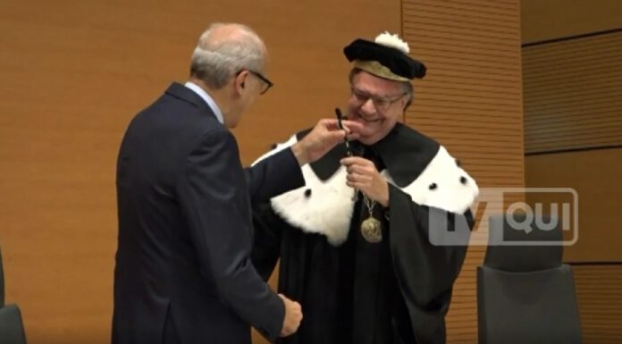 UNIMORE, PASSAGGIO DI TESTIMONE: ANDRISANO CONSEGNA LE CHIAVI A PORRO