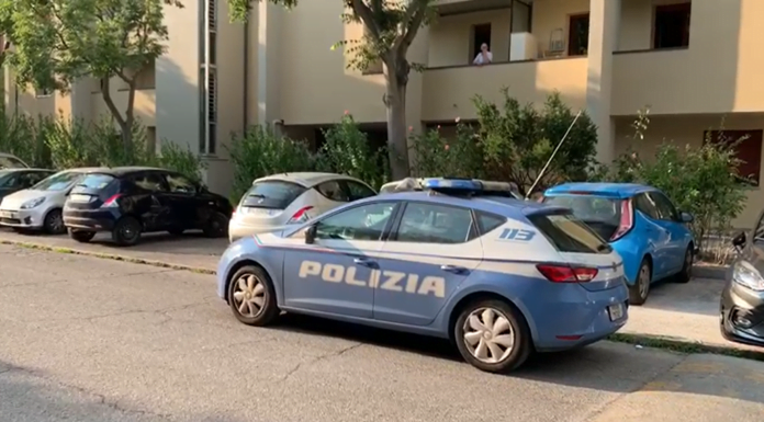 BAMBINA PRECIPITA DALLA FINESTRA: RICOVERATA IN TERAPIA INTENSIVA IN PROGNOSI RISERVATA