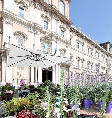 PARVA NATURALIA, IN PIAZZA ROMA IL MERCATINO DEL BIOLOGICO