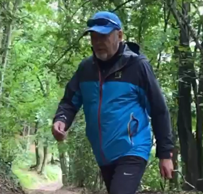 IL ROCKER A CASA. VASCO, PRIME PASSEGGIATE NEI BOSCHI DI ZOCCA
