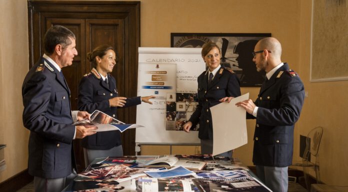 CALENDARIO POLIZIA 2021: IL RICAVATO ANDRA’ ALLA LOTTA AL COVID
