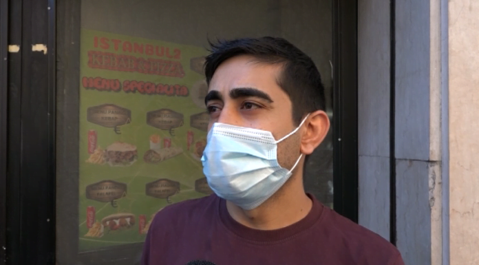 LITE IN CENTRO, MINACCIATO UN NEGOZIANTE CON LA CATENA DI UNA BICI