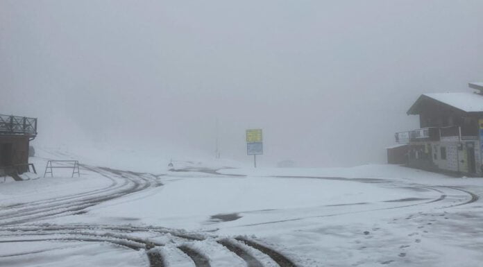 FRASSINORO, PRIMA NEVE DELLA STAGIONE A PASSO DELLE RADICI