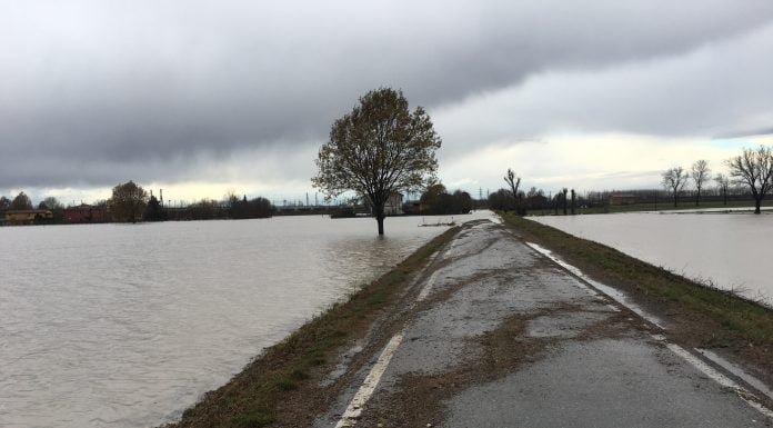 ARGINE PANARO, LAVORI PER TUTTA LA NOTTE: LA FALLA ORA È CHIUSA