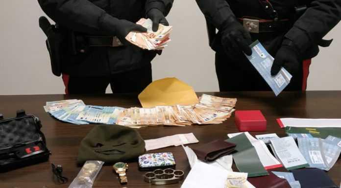 USURA ED ESTORSIONI: I CARABINIERI INVITANO A DENUNCIARE I REATI