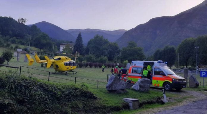 CASCATE DEL DOCCIONE, SCIVOLA E SI FERISCE: UOMO SALVATO DAL SOCCORSO ALPINO