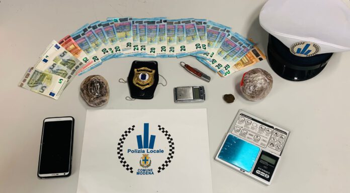 NASCONDE LA DROGA IN CASA, ARRESTATO CON L’AIUTO DI PIT