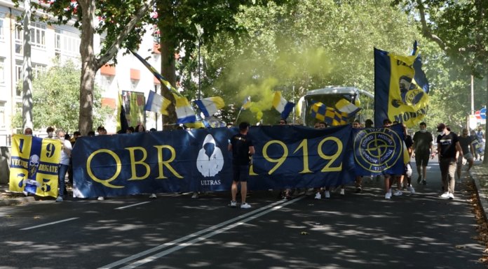 DEBUTTO GIALLOBLU: TANTI TIFOSI RADUNATI PER LA PARTENZA DEL MODENA