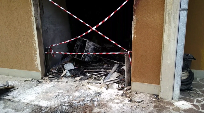 ROGO A MIRANDOLA, TRE GLI ALLOGGI DANNEGGIATI DAL FUMO