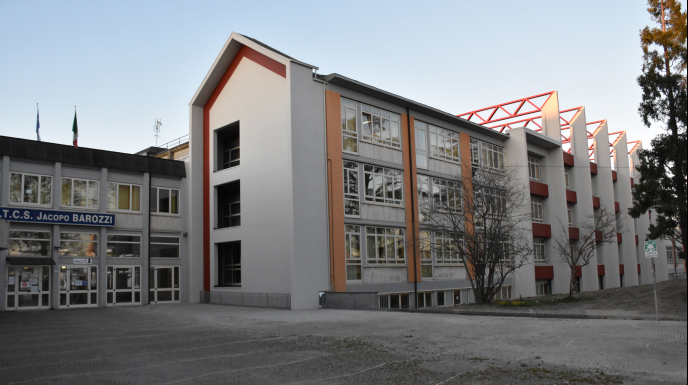 CANTIERI SCOLASTICI, MANUTENZIONE E ADEGUAMENTO I PRINCIPALI LAVORI