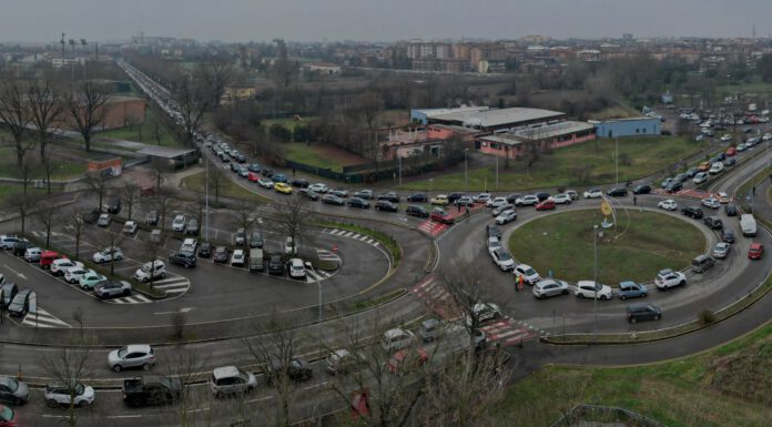 CENTRO TAMPONI: SI TENTA UNA NUOVA STRATEGIA, MA E’ ANCORA CAOS