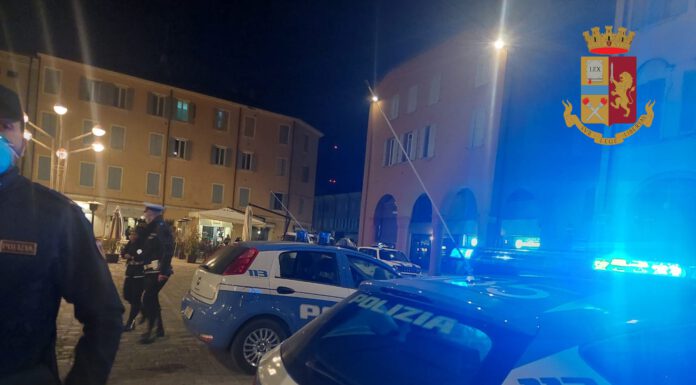 DISCOTECHE E SALE DA BALLO, WEEKEND DI CONTROLLI DELLA POLIZIA DI STATO