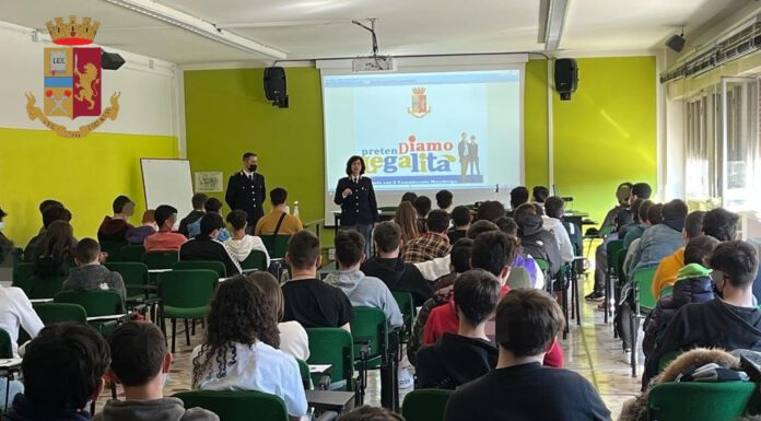 “PRETENDIAMO LEGALITA'”: AL VIA IL PROGETTO DELLA POLIZIA DI STATO CON I GIOVANI