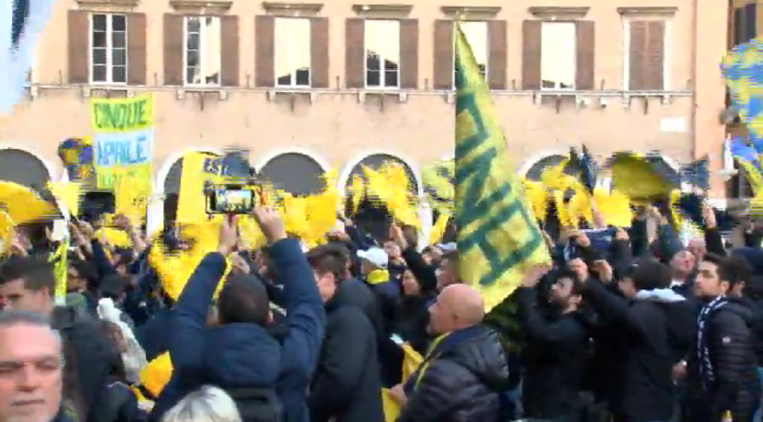 LA GRANDE ATTESA. IN 1300 IN UMBRIA PER SPINGERE I CANARINI IN B. DIRETTA ESCLUSIVA SU TV QUI