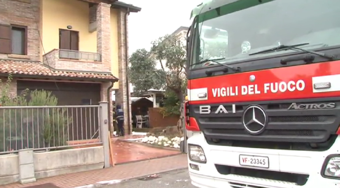 INCENDIO A BUDRIONE: TETTO IN FIAMME. LANCIANO L’ALLARME LE MAESTRE DELL’ASILO