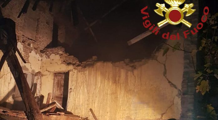 SAN POSSIDONIO: NESSUNA VITTIMA NELL’INCENDIO DI UN CASOLARE ABBANDONATO