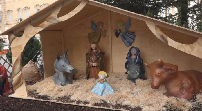 CAPANNA DI NATALE: LA REALIZZAZIONE DEGLI STUDENTI DEL LICEO ARTISTICO VENTURI