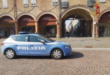 PIAZZA MARTIRI, SVALIGIATA LA GIOIELLERIA ALLEGRETTI