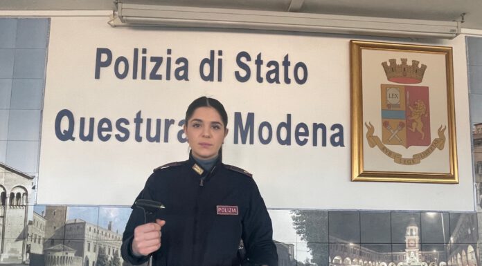 FURTI SU AUTO, PRESO LO SPACCAVETRI. 44 ENNE IN MANETTE