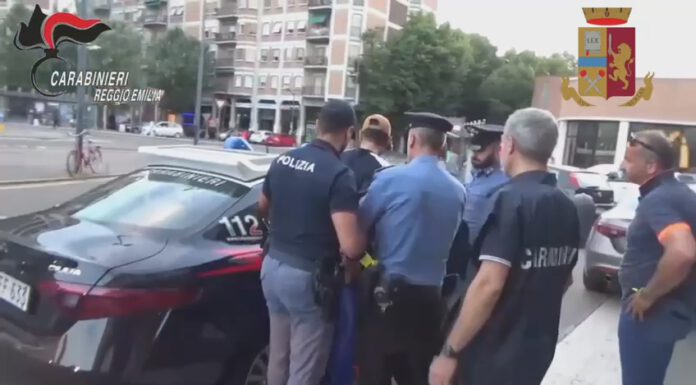 REGGIO EMILIA, ARRESTATO L’OMICIDA DEL 18 ENNE UCCISO IN STAZIONE