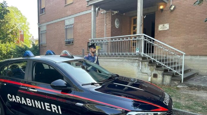 20ENNE IN MANETTE A VIGNOLA, ERA I POSSESSO DI 4 DOSI DI COCAINA