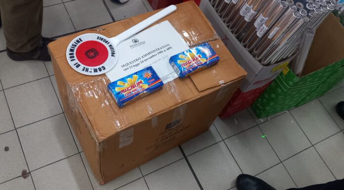 ARTICOLI PIROTECNICI, SEQUESTRATI 111 CONFEZIONI DI PETARDI E FUMOGENI NON CONFORMI