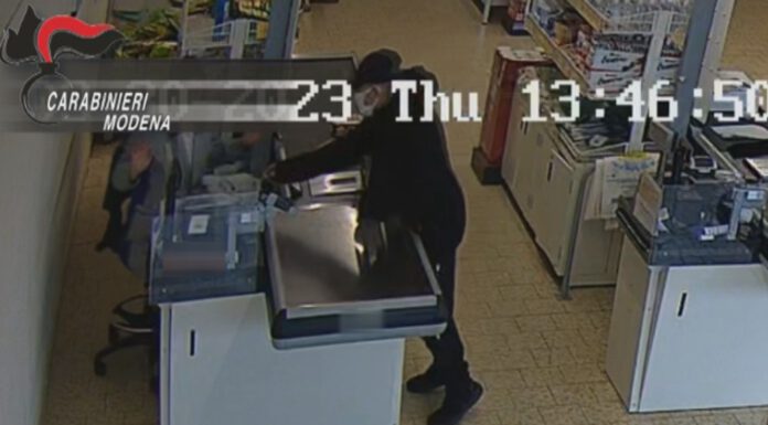 RAPINATORE DI SUPERMARKET, 41ENNE CONDANNATO A SEI ANNI E DIECI MESI