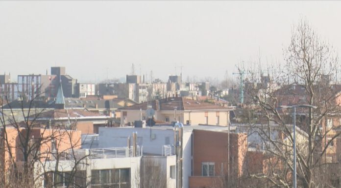 ALTA PRESSIONE, IL METEO NON AIUTA: ARIA PESSIMA FINO A GIOVEDI’