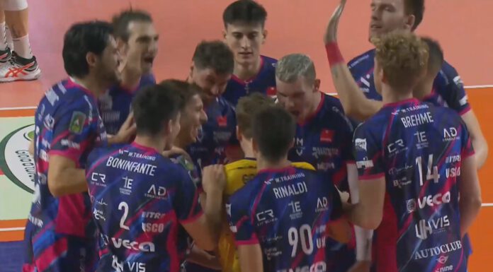 MODENA VOLLEY – LA SPINTA DEL “PALAPANINI” CONTRO TARANTO