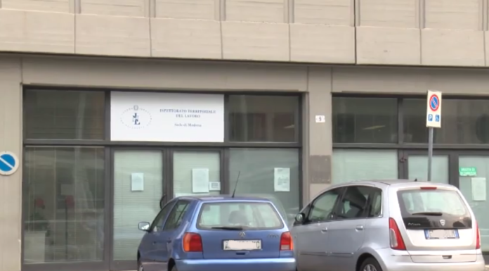 CERCA DI RUBARE DAGLI UFFICI DELL’ISPETTORATO DEL LAVORO: ARRESTATO 33 ENNE