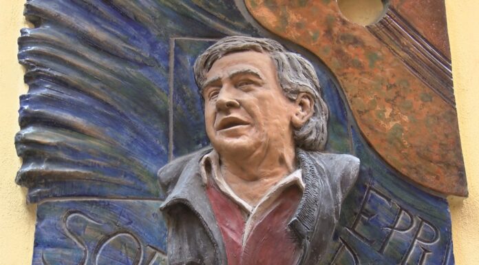 A PIERANGELO BERTOLI, UNA PETIZIONE PER REALIZZARE UNA STATUA IN SUA MEMORIA