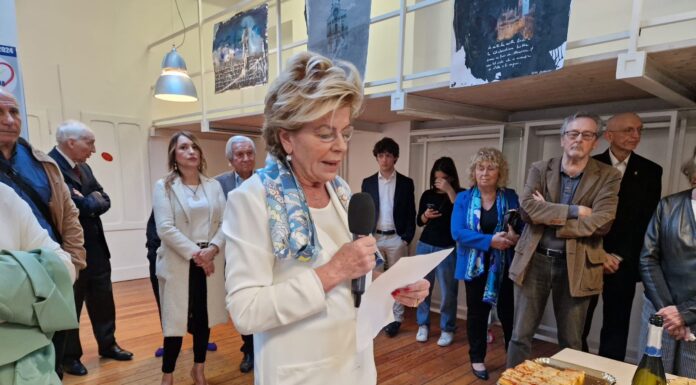 LA PROF. MARIA GRAZIA MODENA INAUGURA LA SEDE ELETTORALE