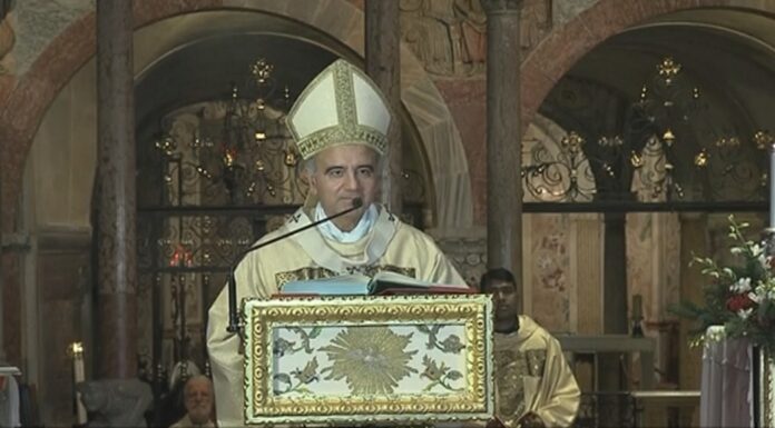 AUGURI A MONS. ERIO CASTELLUCCI