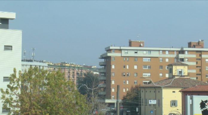 AFFITTI PAZZI, A MODENA SI VIVE IN 9 METRI QUADRI PER 700 EURO AL MESE