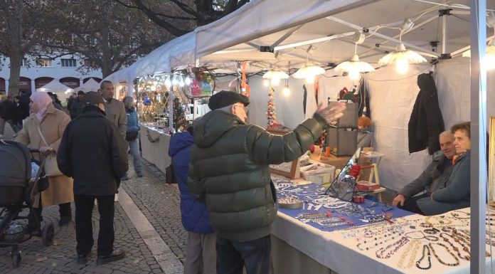 ARTIGIANI IN PIAZZA, LA MAGIA DEL MERCATINO DELL’ARTIGIANATO ARTISTICO