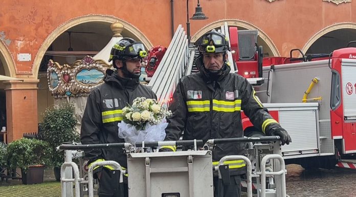 FESTA DELL’IMMACOLATA, L’OMAGGIO DEI VIGILI DEL FUOCO DI MODENA E SASSUOLO