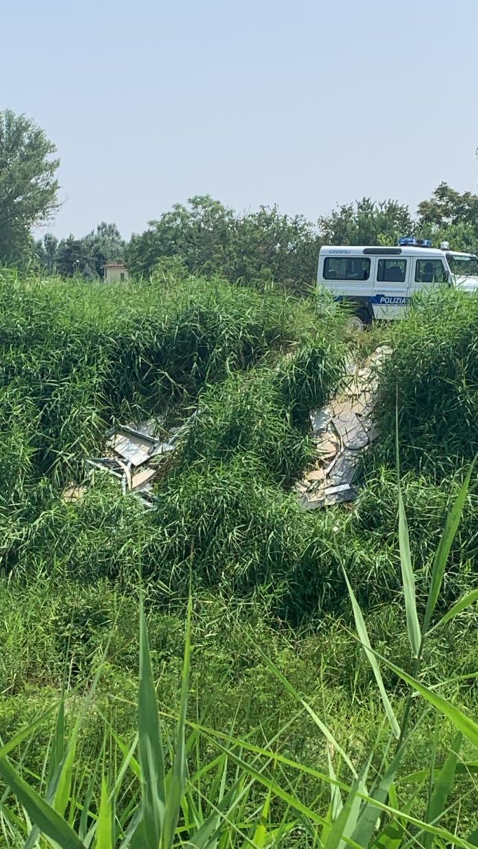 scarica rifiuti multa