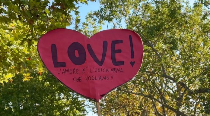 I PROTAGONISTI DEL CORTEO PRO-PALESTINA: “ESSERE QUI A MANIFESTARE È UNA NECESSITÀ”