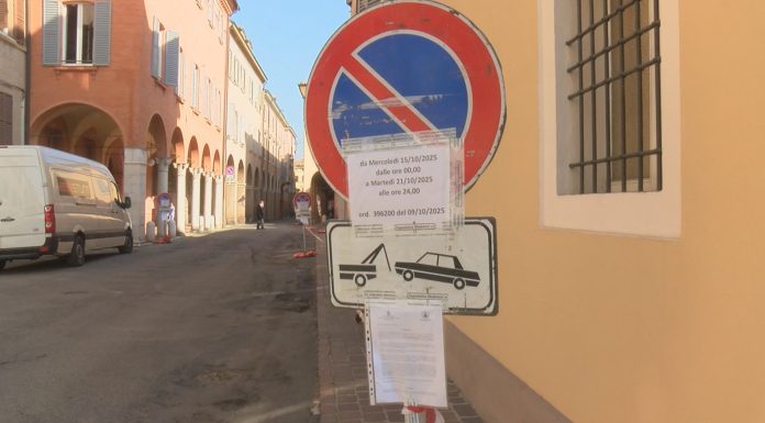 SERIE PANINI, MODENA SI TRASFORMA: CIRCOLAZIONE SOSPESA IN VIA RUA MURO