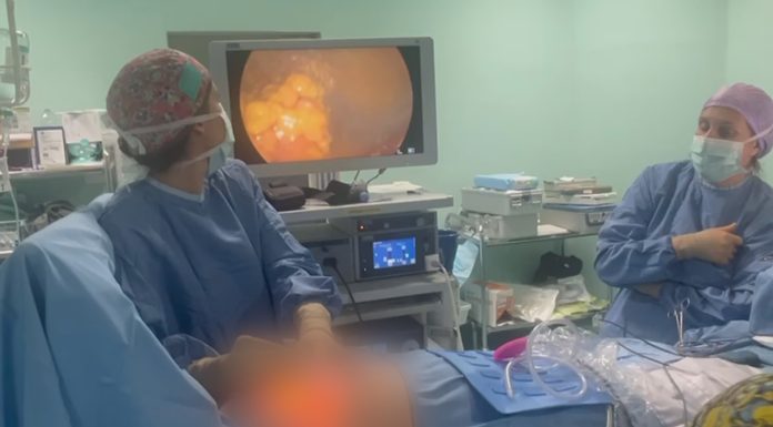 AL POLICLINICO, PRIMO INTERVENTO COMBINATO PER TUMORE AL SENO