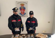 VIGNOLA, 23ENNE SORPRESO CON OLTRE 4 CHILI DI DROGA E 79MILA EURO IN CONTANTI