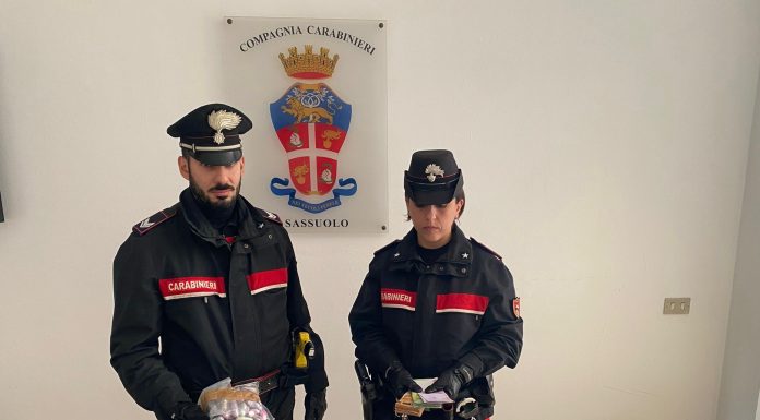 VIGNOLA, 23ENNE SORPRESO CON OLTRE 4 CHILI DI DROGA E 79MILA EURO IN CONTANTI
