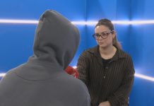 IN RUA MURO, MINACCIATO CON UN COLTELLO: PARLA LA VITTIMA