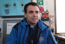 AL VIA AL PROCESSO PER GLI ATTACCHI A DON MATTIA FERRARI