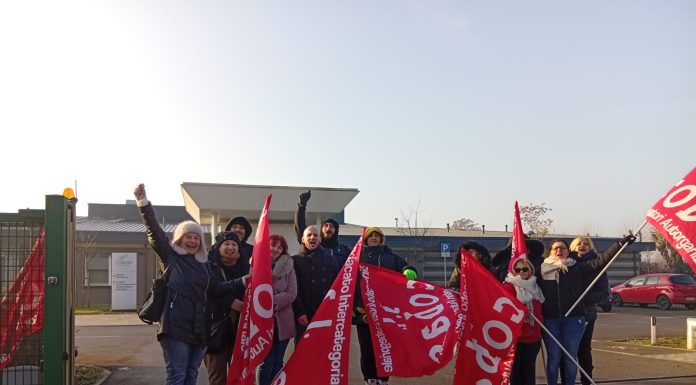 NOVI DI MODENA, BRACCIA INCROCIATE PER I LAVORATORI DELLA CASA DI RIPOSO CORTENOVA