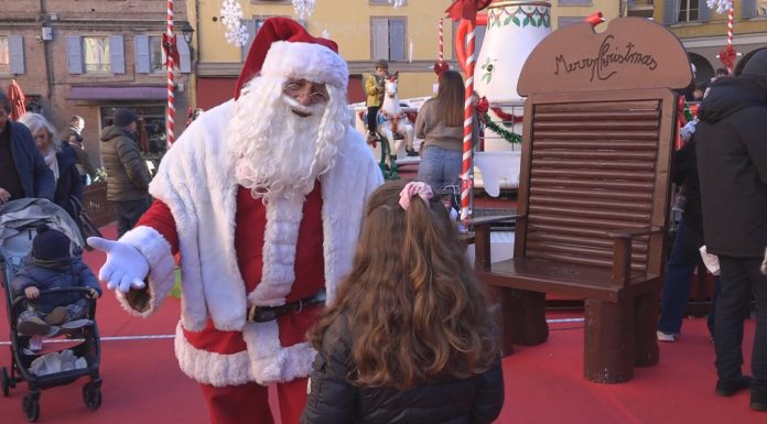 CHRISTMAS VILLAGE, BABBO NATALE INCANTA MODENA, FESTA E SORRISI