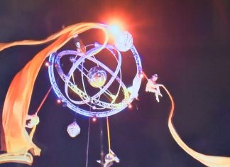 IN PIAZZA ROMA, UN CAPODANNO “SOSPESO” CON IL CIRCO AEREO GALILEO